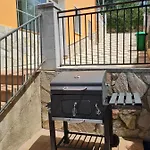 Villa Roses With Swimming Pool & Mountain View *