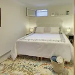 Villa Roses With Swimming Pool & Mountain View Lloret de Mar