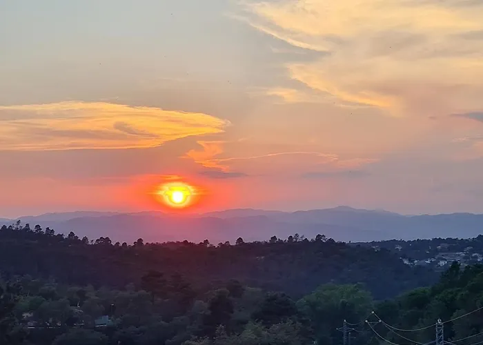 Roses With Swimming Pool & Mountain View Willa *